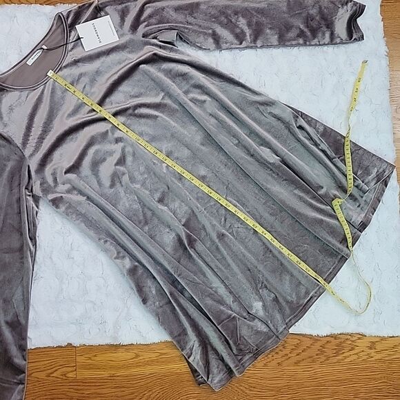 Glamorous Tan/Gray Velvet Swing Dress, Women's Medium, New With Tags! - Picture 6 of 10